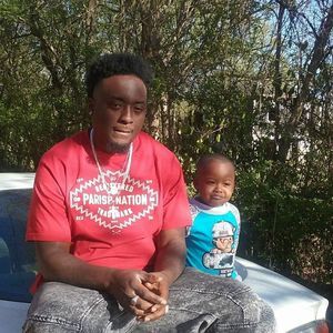 Meet your Posher, Hood